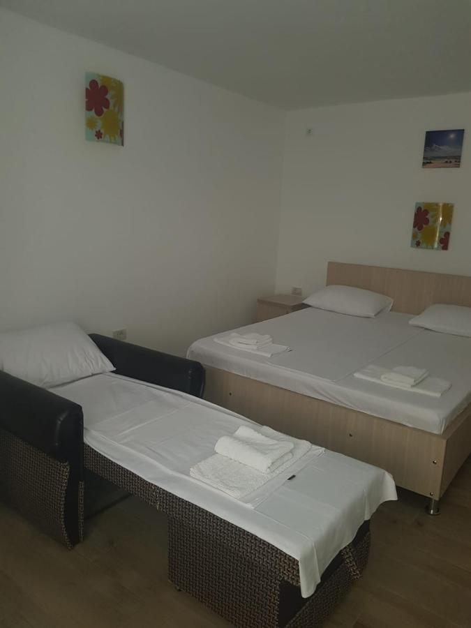 Evana House Costinesti Buitenkant foto